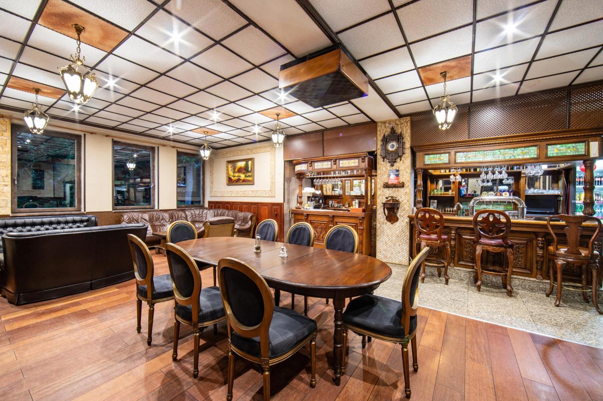 Stakcin Hotel Armales מראה חיצוני תמונה